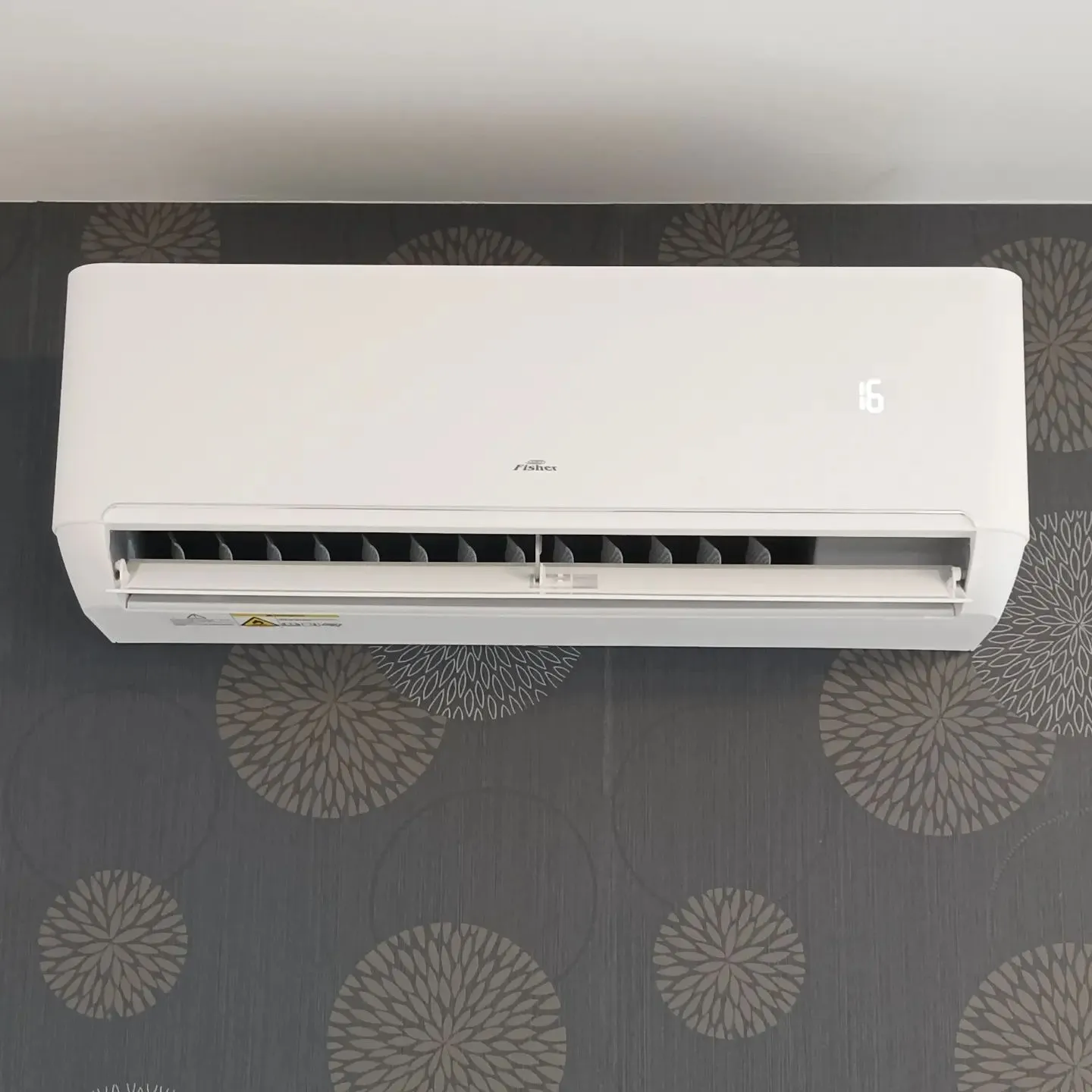 Klimaszerelési munka Győrben — 97. kép