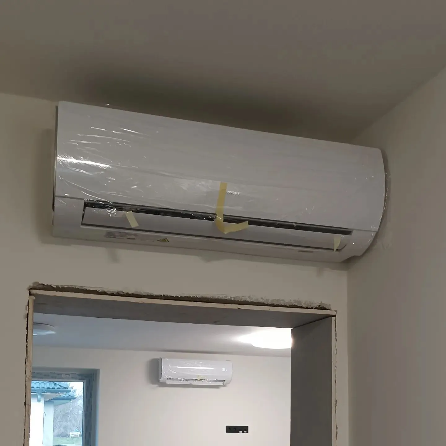 Klimaszerelési munka Győrben — 106. kép