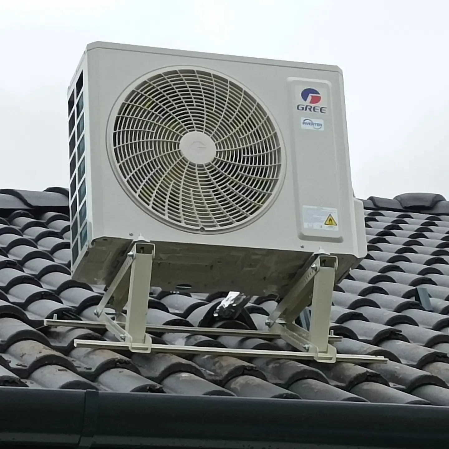 Klimaszerelési munka Győrben — 109. kép