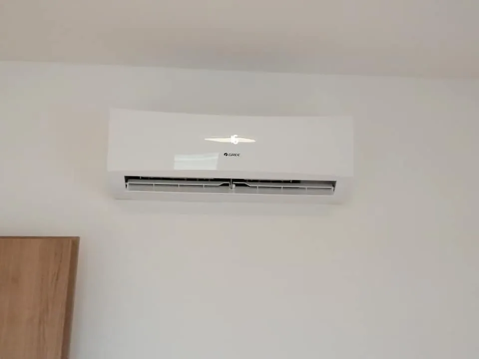 Klimaszerelési munka Győrben — 32. kép