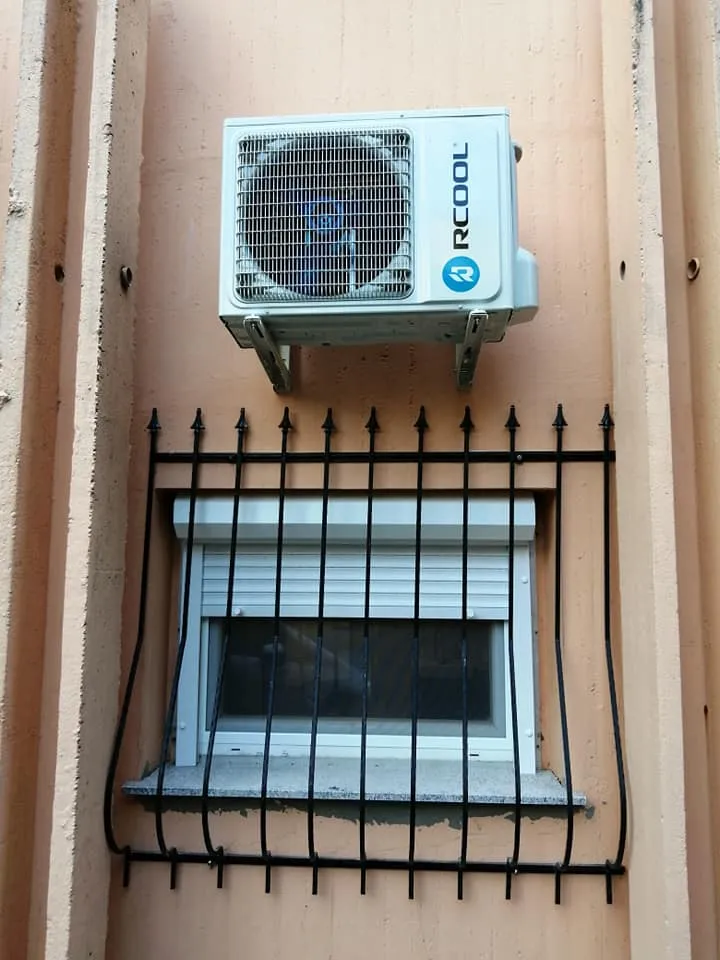 Klimaszerelési munka Győrben — 39. kép