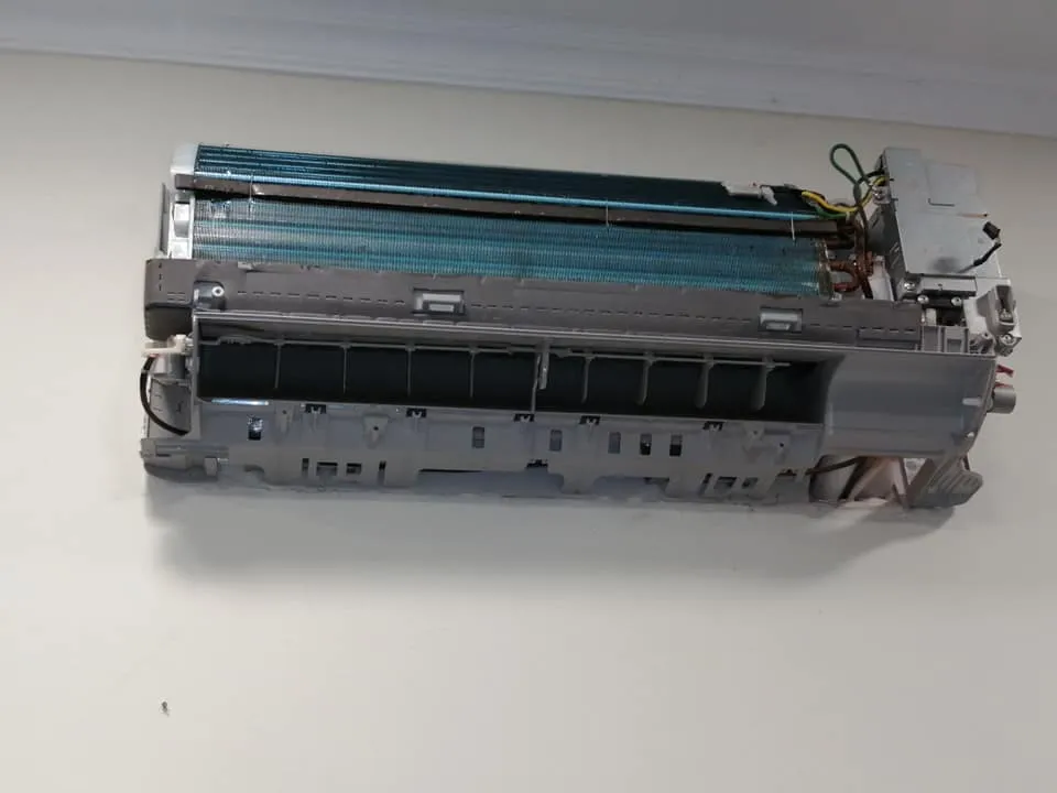 Klimaszerelési munka Győrben — 55. kép