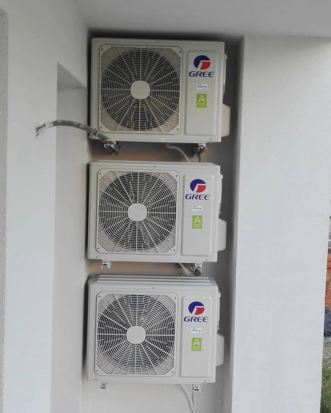 Klimaszerelési munka Győrben — 90. kép